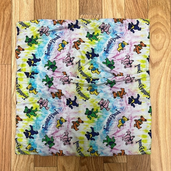 Grateful Dead Dancing Bears Tie Dye Pillowcase - Picture 2 of 4
